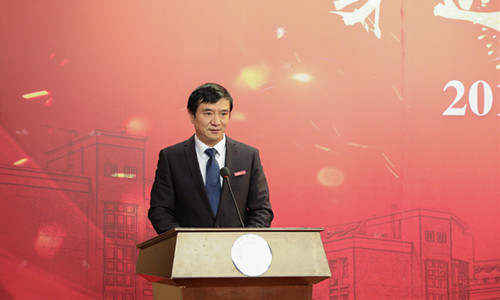 薛经理_副本.jpg