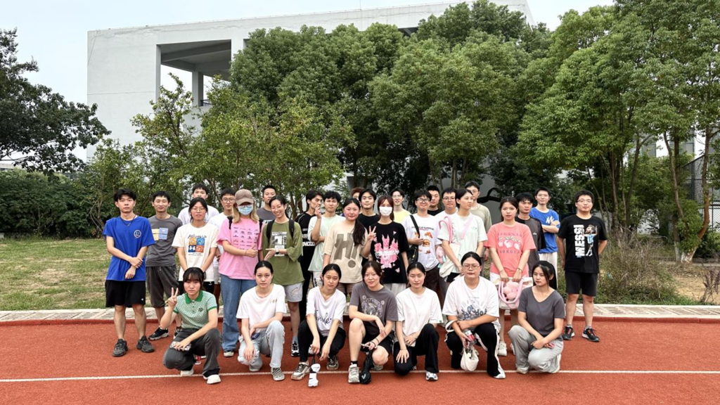 空中乘务专业2020级“3+2”专本贯通班34名员工顺利转入本科院校学习